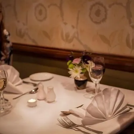 Szálloda Breffni Arms 3*