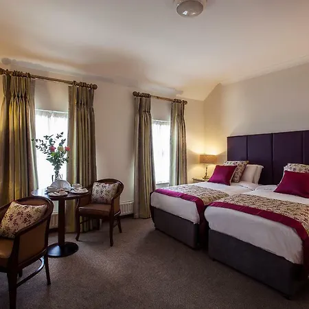 Breffni Arms Hotel Arvagh