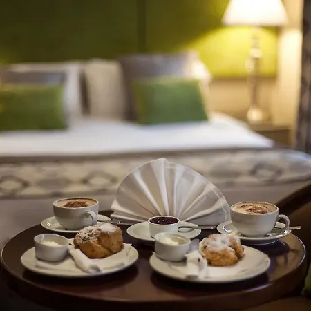 Hotel Breffni Arms 3*