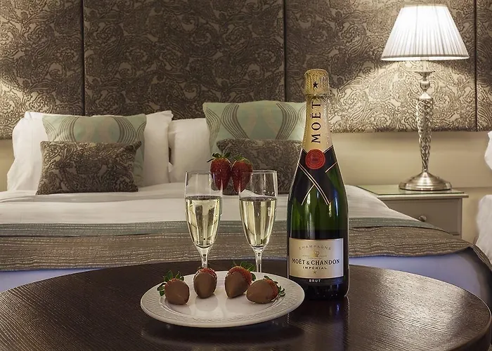 Breffni Arms Отель 3*