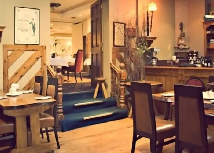 Breffni Arms 酒店 3*