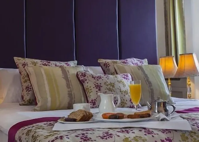 Breffni Arms Отель 3*