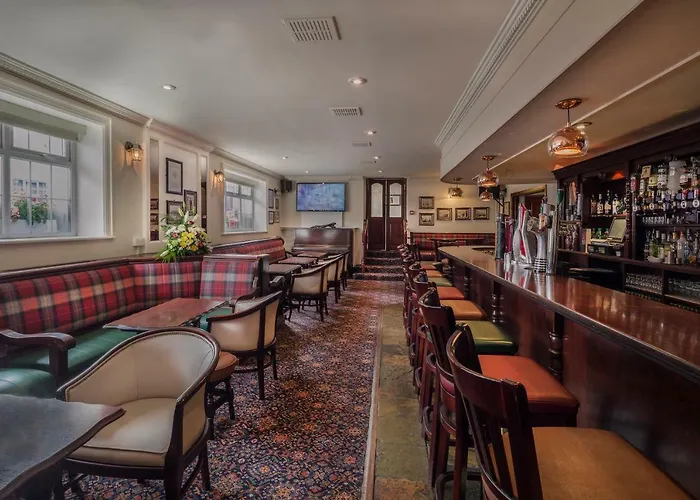 Отель Breffni Arms